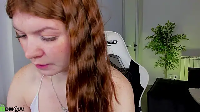 Nika_JonsonのライブXXXチャット