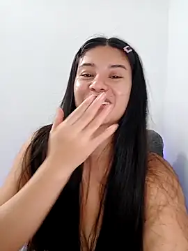 tara20_'s Live XXX Chat