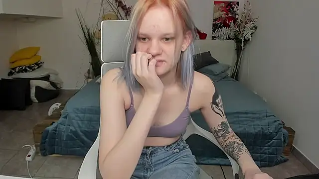 Elieiza_xo Adlı Modelin Canlı XXX Sohbeti