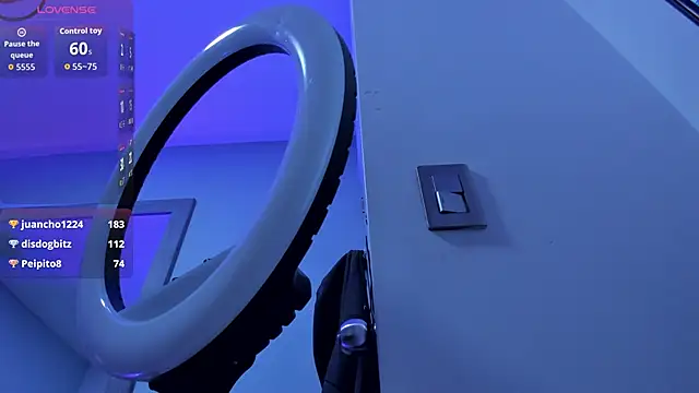 Webkamerová show roxy_zen