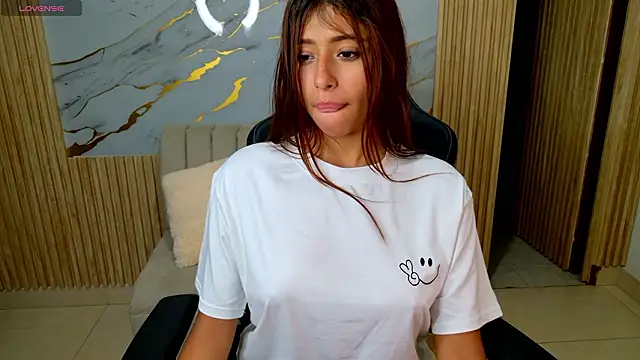 dafne17_'s Live XXX Chat