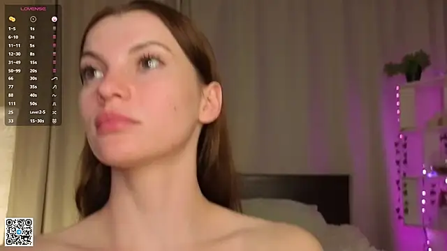 Онлайн чат XXX LaveraMeling