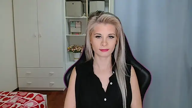 KristineGlow Live XXX-chat