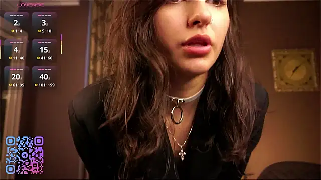 Chatroom XXX en direct de DovieMascall