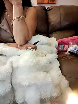 TheDime: διαδικτυακό σόου στην κάμερα