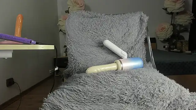 Naughtylov3 – Live XXX-chat