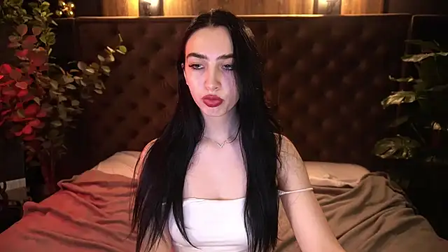 WildKittenX_ Live XXX-chat