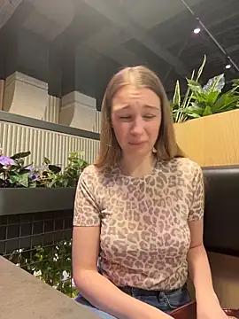 SashaCatt 现场XXX聊天