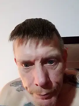 Der_Schoene_Penis Chat XXX in diretta