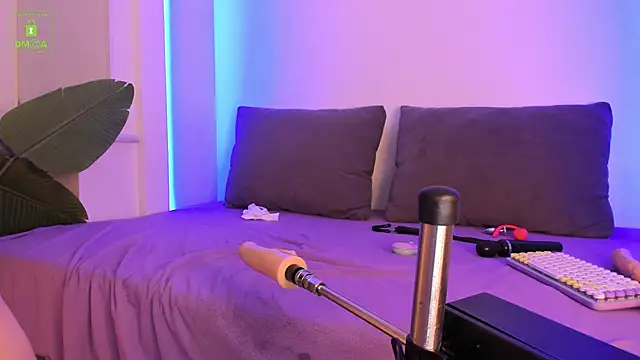 ErikaLust 现场XXX聊天