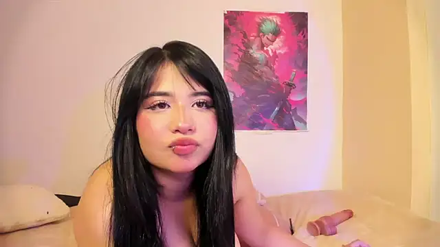 Lilith_salvatoree élő XXX-chatje