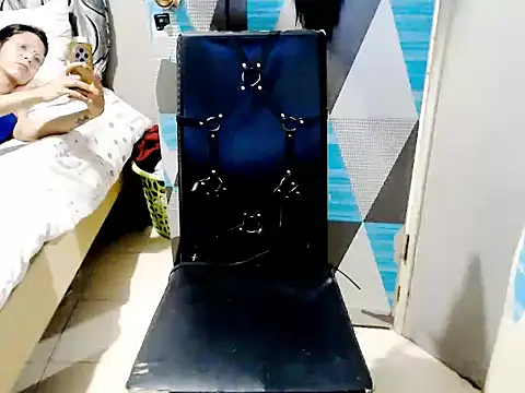 Savannah_Cock Live XXX Chat