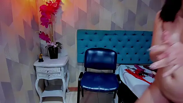 AdaFawxx Live XXX Chat