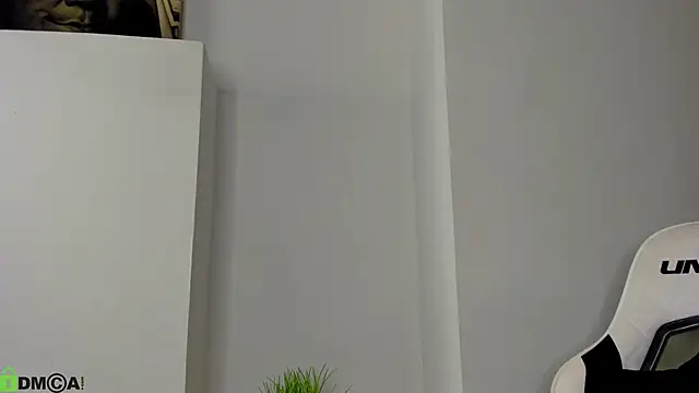 Nika_Jonson: онлайн-секс-чат