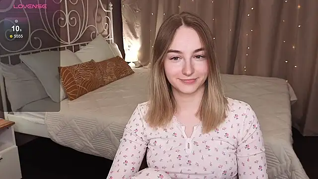 Shy_Polly: онлайн-секс-чат