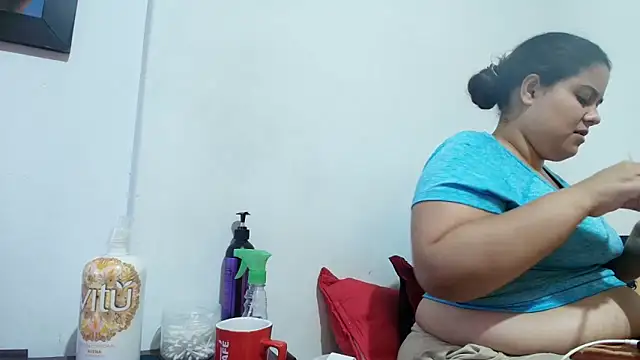 Živý XXX chat luisahot_9727