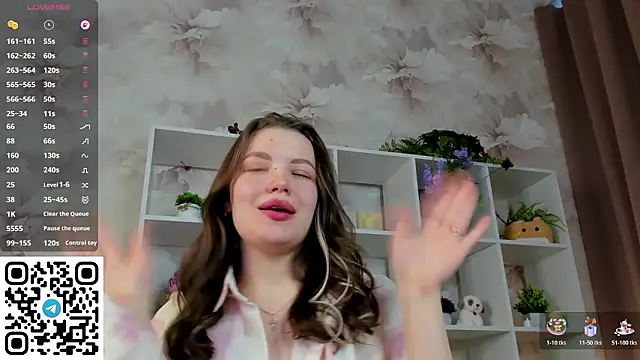 TessaDavidson Live XXX-chat