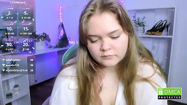 Erica__Alta: онлайн-секс-чат