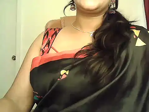 Spandana_Sweety webcam show