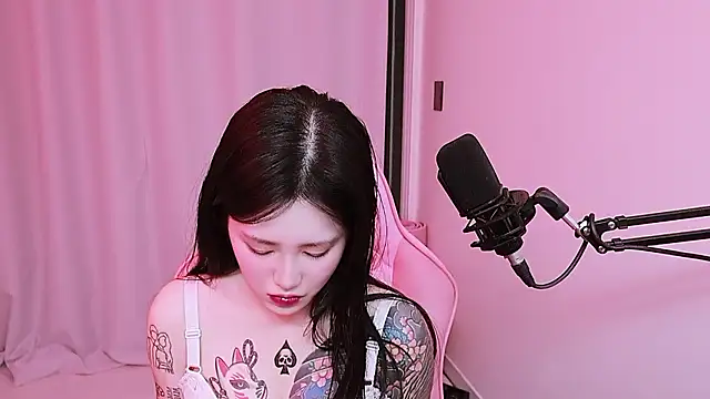 MISA_02 – Live XXX-chat