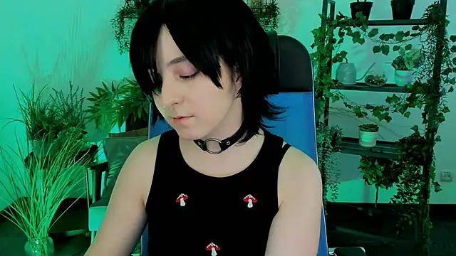 VirtuallVoyantのライブXXXチャット