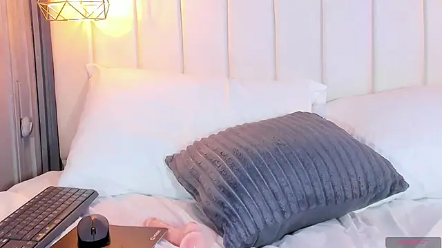 LunaKarther Webcamshow