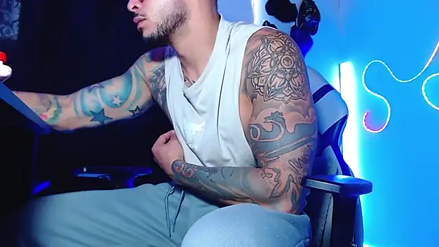 sebastian_hornyのライブXXXチャット