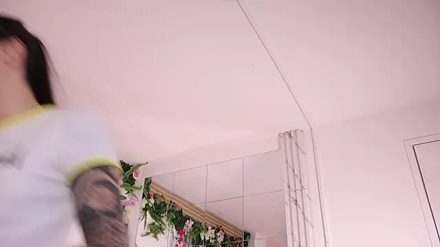 دردشة kaylee_lee الجنسية المباشرة