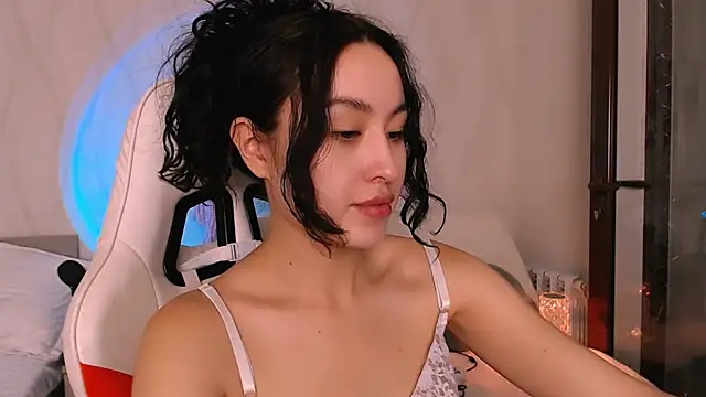 XXX chat uživo modela Ann__Cute