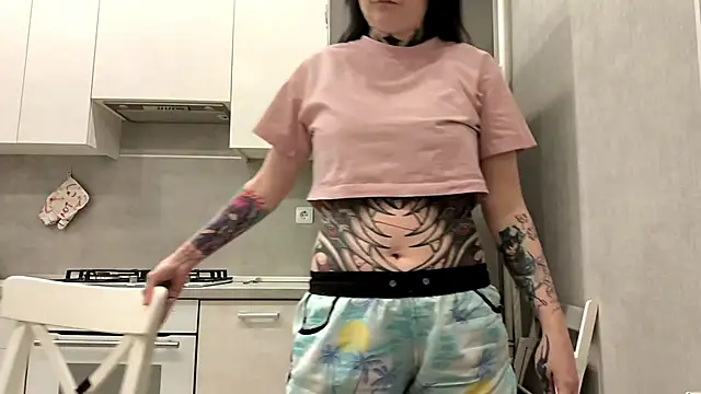 HighelikeGirl's Webcam Show