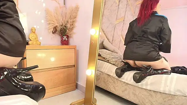 ALESKADUTH élő XXX-chatje