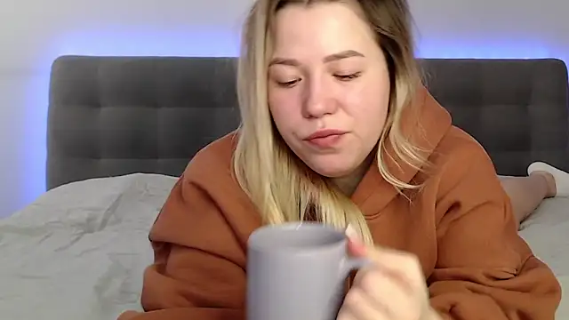 Embersweetbunny élő XXX-chatje