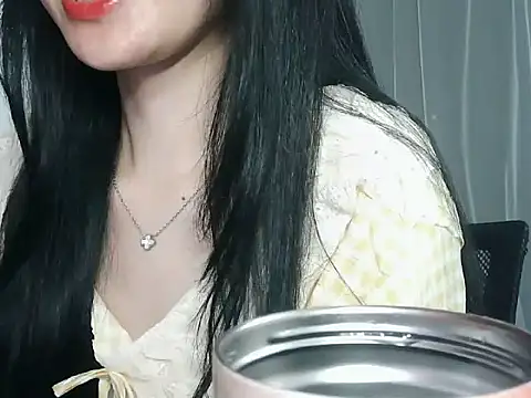 Nunaa18 Live XXX-chat