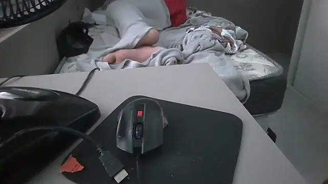 دردشة JUNINHOLEKEJR الجنسية المباشرة