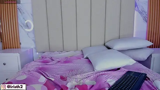 Chat XXX ao vivo de Iris_Thompson_