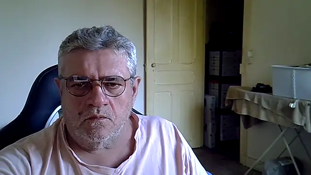 _hippo_: απευθείας συνομιλία ΧΧΧ