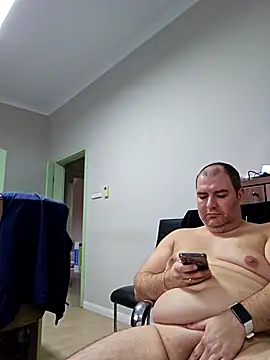 Andrew1900529: απευθείας συνομιλία ΧΧΧ