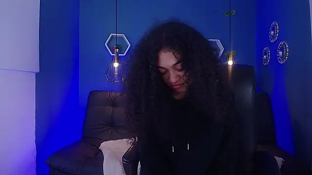 Aurora_ath live XXX chat