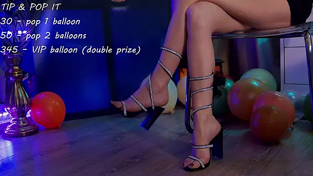 FeetVibe Adlı Modelin Canlı XXX Sohbeti