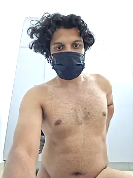 Show modela nihal4uuu na web-kameri