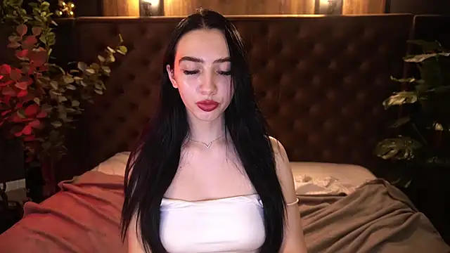 WildKittenX_ 라이브 XXX 채팅