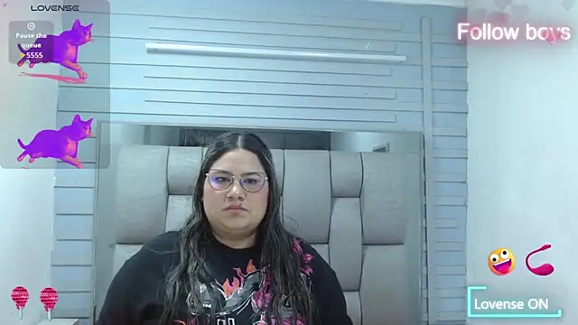 evelin_zaens Adlı Modelin Canlı XXX Sohbeti