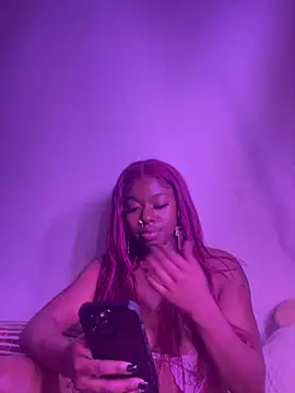 Pokazy przed kamerką – TinyBlazian901