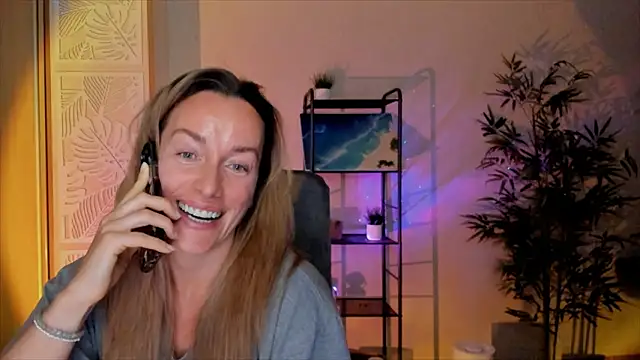 RebeccaMartinez Live XXX Chat