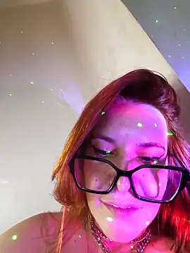 belliginger élő XXX-chatje