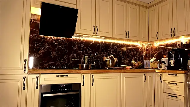 einneuesleben Chat XXX live