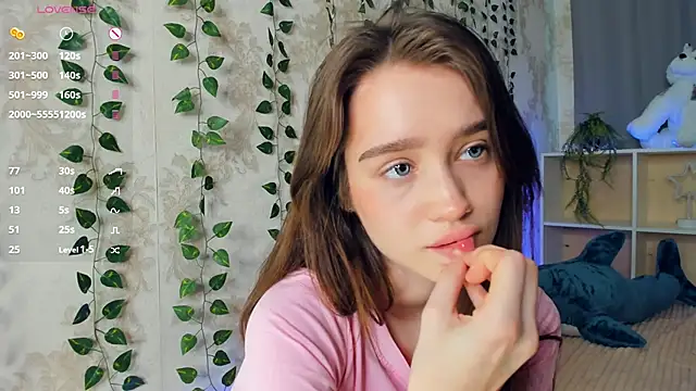 lovelyalivia Webcam Show