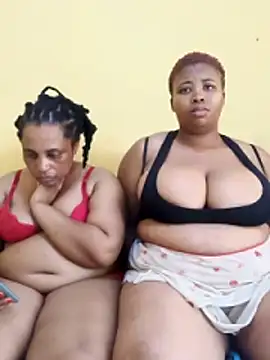 عرض كام Prettyboobiesx