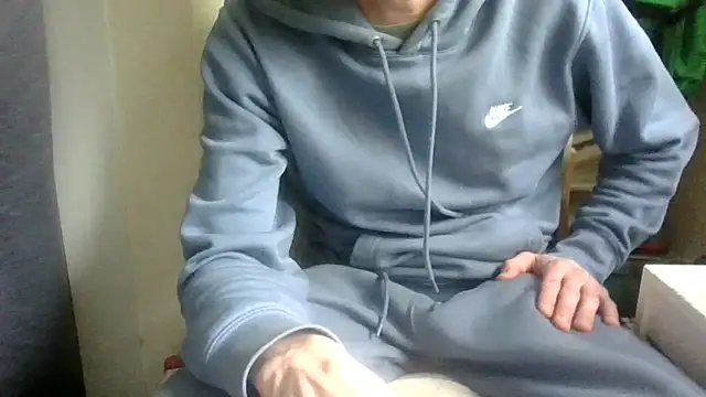 juju78jujuu Show in webcam