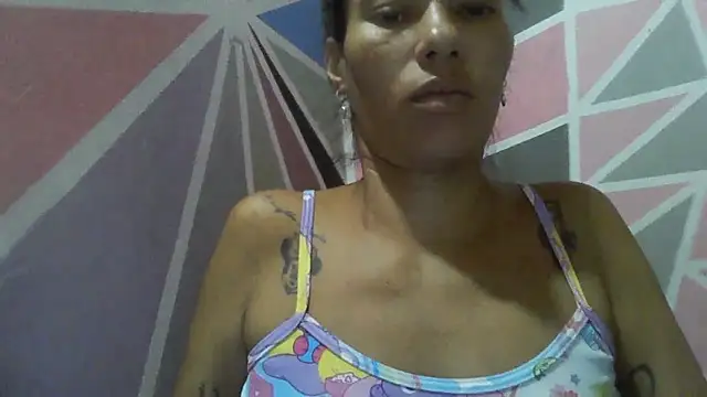 Онлайн чат XXX thasmyni